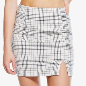 Aeropostale Plaid Skirt with mini slit in L